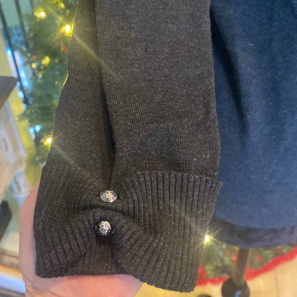 Cardigan - Picture 3 of 5